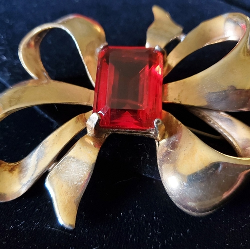 Huge Vintage Crimson Red Bow Brooch Heavy Coat Jacket Brooch